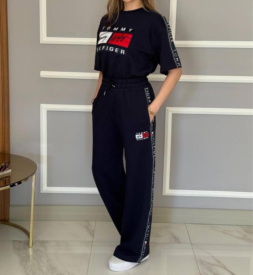 Tom Lacivert Eşofman Takımı